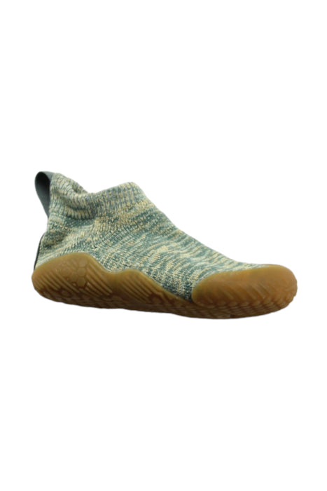 A Green Booties from Vivobarefoot in size 18-24M for boy. (Front View)