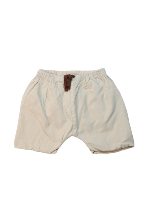 A Beige Shorts from Les Enfantines in size 12-18M for boy. (Front View)