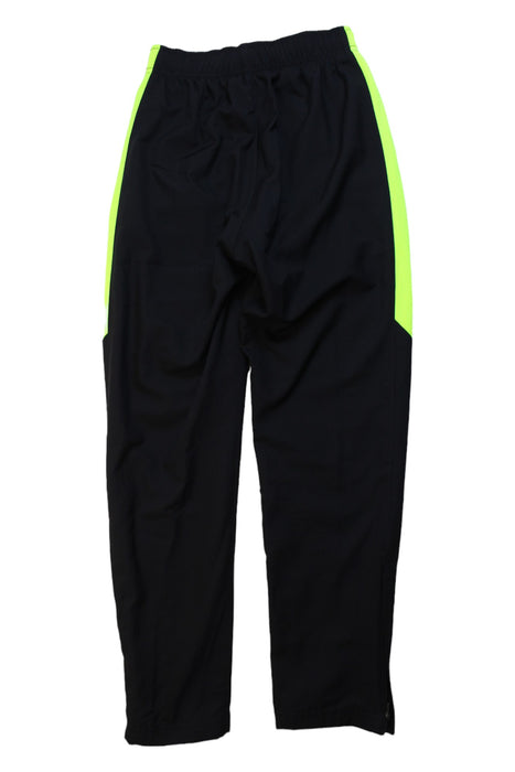 A Black Sweatpants from Nike in size 10Y for boy. (Back View)