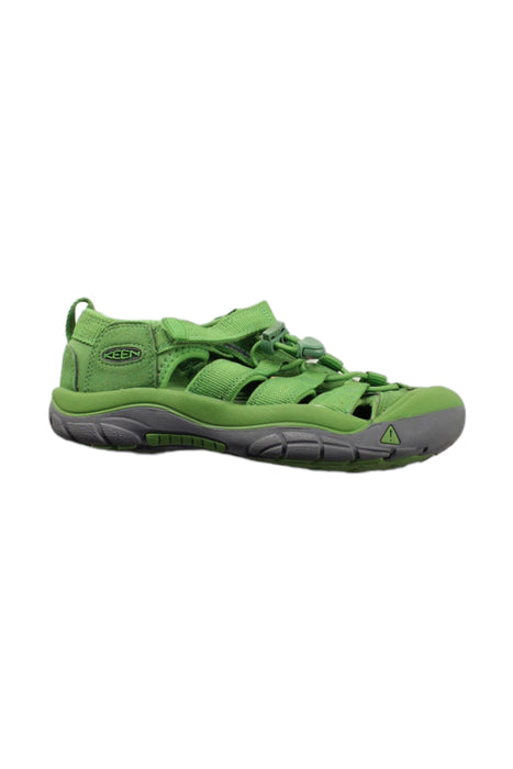 A Green Sneakers from Keen in size 10Y for boy. (Front View)