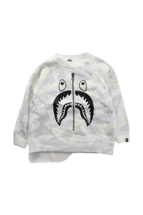 A White Crewneck Sweatshirts from BAPE KIDS in size 4T for boy. (Front View)