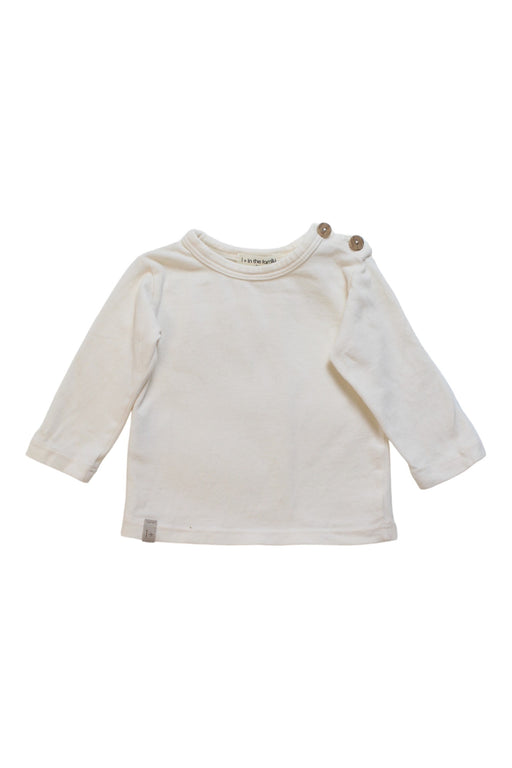 A White Long Sleeve T Shirts from 1 + in the family in size 0-3M for neutral. (Front View)