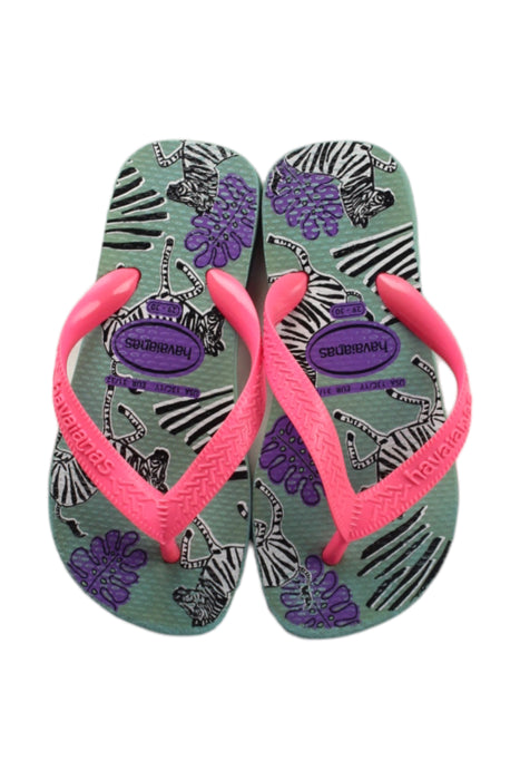 A Green Flip Flops from Havaianas in size 6T for girl. (Back View)