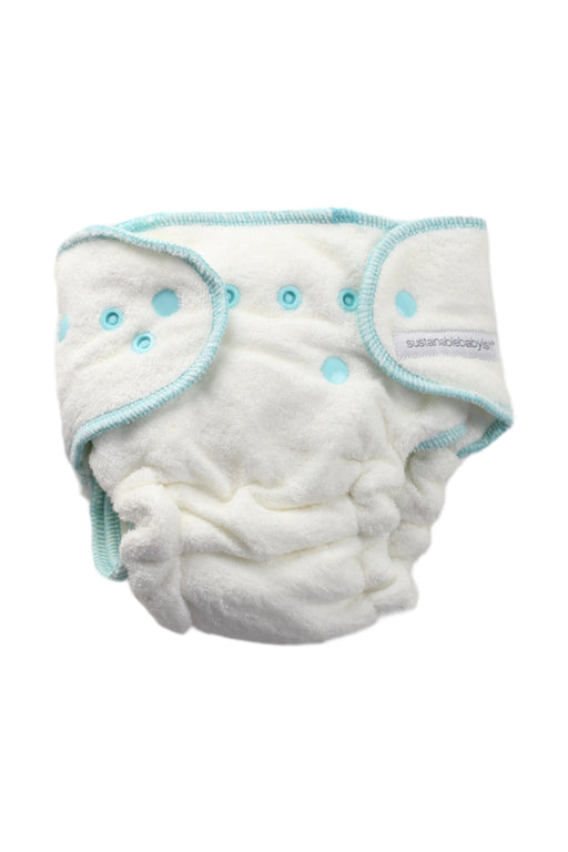 A Green Cloth Diapers from Sloomb|Sustainablebabyish in size 3-6M for neutral. (Front View)