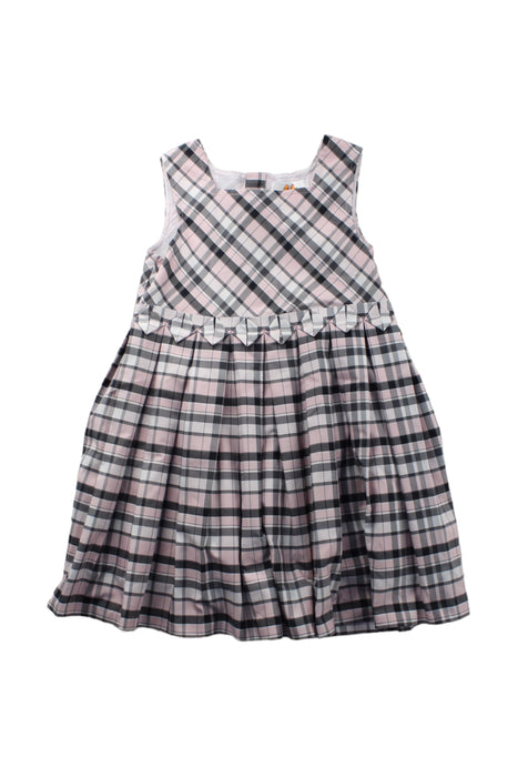 A Black Sleeveless Dresses from Chickeeduck in size 4T for girl. (Front View)