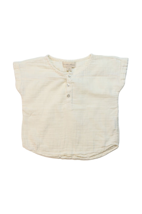 A Beige Short Sleeve Tops from La Petite Collection in size 2T for girl. (Front View)