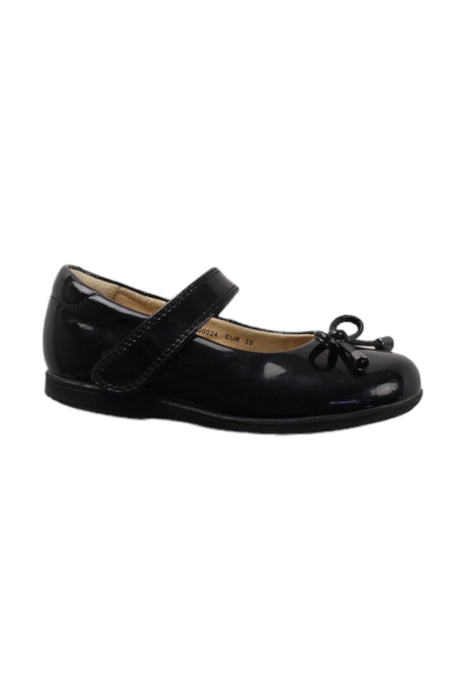 A Black Flats from Dr. Kong in size 3T for girl. (Front View)