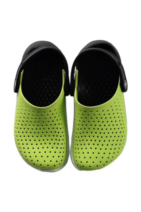 A Green Aqua Shoes from Crocs in size 6T for boy. (Back View)