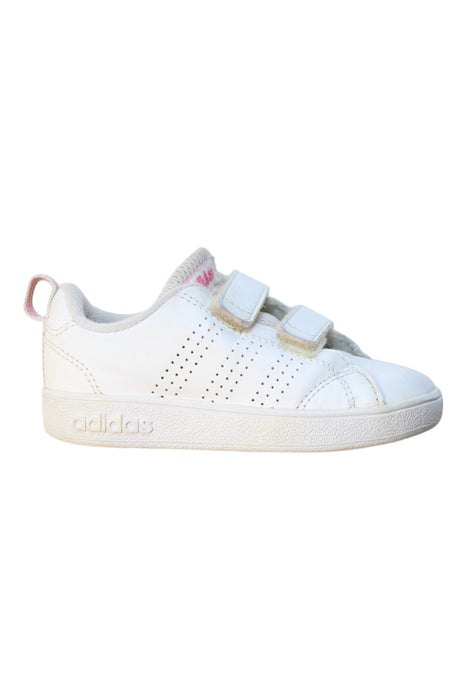 A White Sneakers from Adidas in size 18-24M for girl. (Front View)