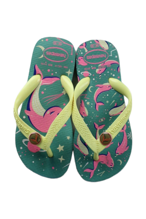 A Green Flip Flops from Havaianas in size 7Y for neutral. (Back View)