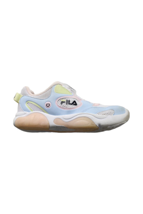 A Blue Sneakers from Fila in size 6T for girl. (Front View)