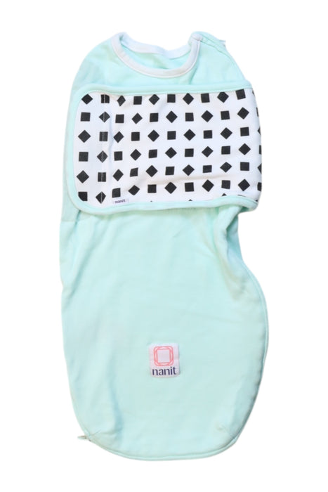 A Multicolour Swaddles from Nanit in size 0-3M for neutral. (Front View)