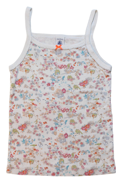 A White Sleeveless T Shirts from Petit Bateau in size 6T for girl. (Front View)