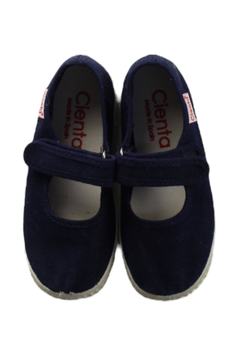 A Blue Sneakers from Cienta in size 3T for girl. (Back View)