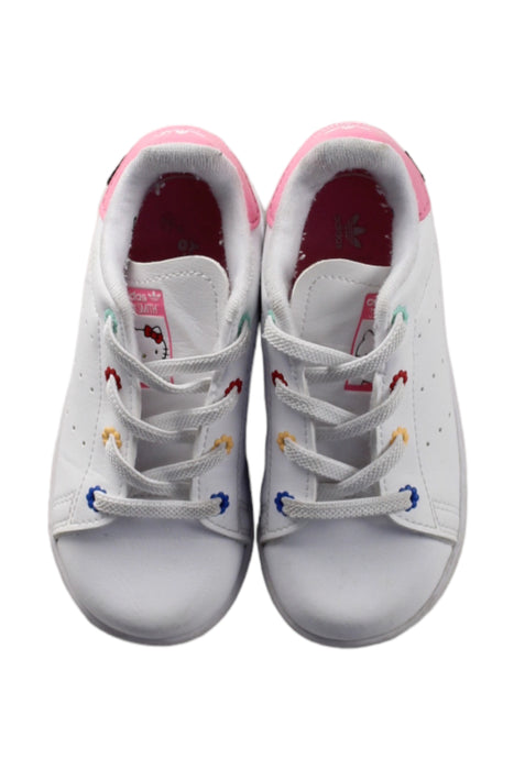 A White Sneakers from Adidas in size 3T for girl. (Back View)