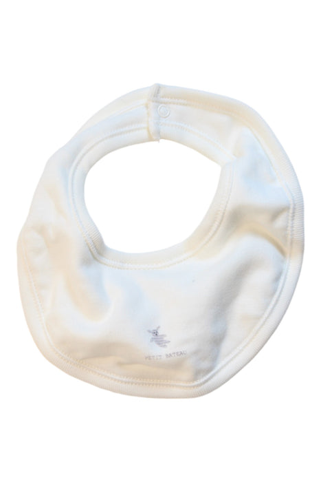 A White Bibs from Petit Bateau in size Newborn for neutral. (Front View)