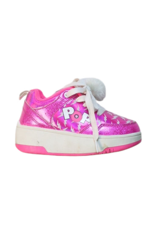 A White Sneakers from Heelys in size 6T for girl. (Front View)