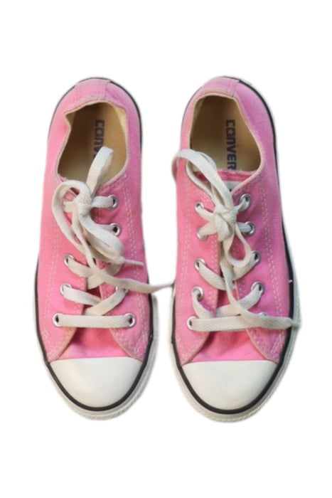 A White Sneakers from Converse in size 7Y for girl. (Back View)