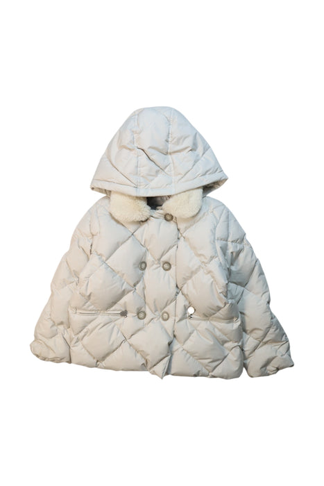 A White Puffer/Quilted Jackets from Bonpoint in size 6T for girl. (Front View)