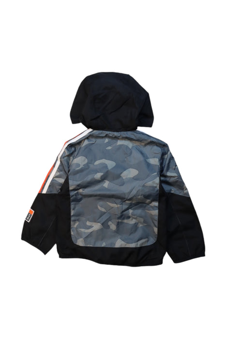 A Multicolour Lightweight Jackets from London Fog in size 3T for boy. (Back View)