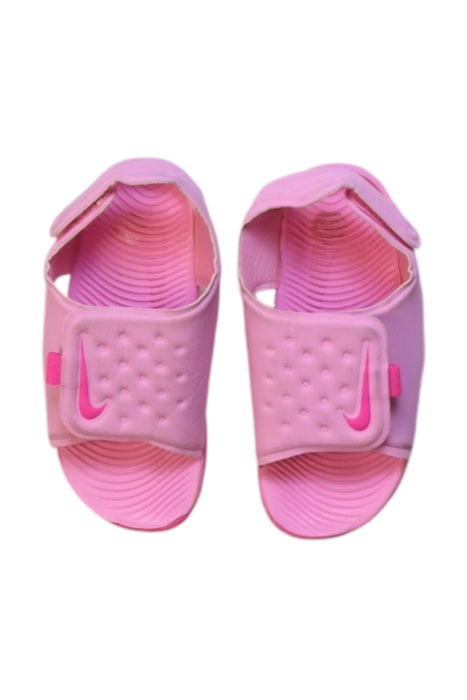 A Pink Sandals from Nike in size 4T for girl. (Back View)