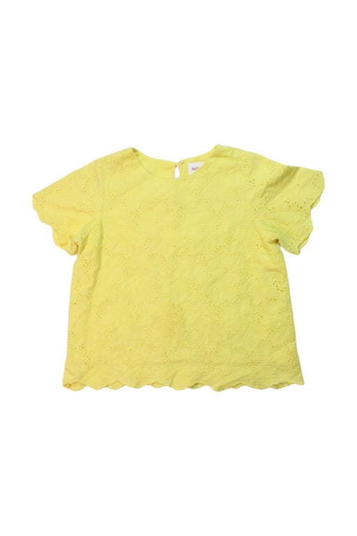 A Yellow Short Sleeve Tops from Seed in size 5T for girl. (Front View)