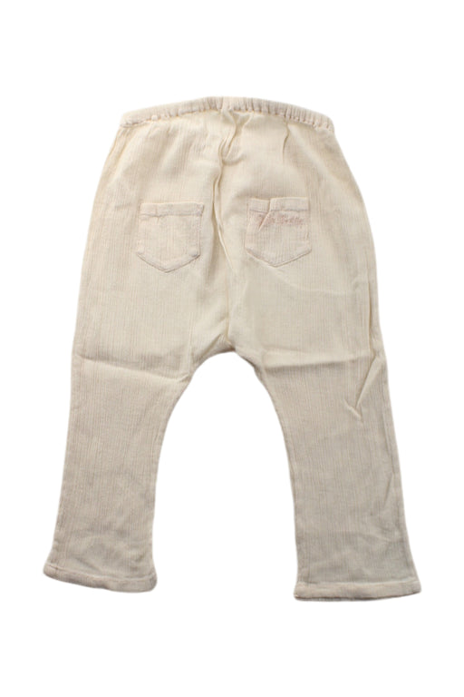 A White Sweatpants from Louise Misha in size 2T for girl. (Back View)