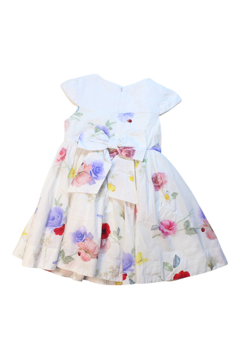 A White Short Sleeve Dresses from Lapin House in size 5T for girl. (Back View)