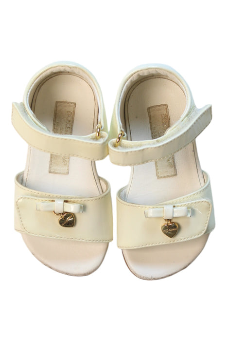 A White Sandals from Dolce & Gabbana in size 12-18M for girl. (Back View)