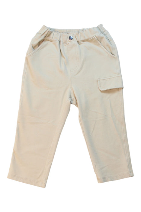 A White Casual Pants from Happyland in size 2T for boy. (Front View)