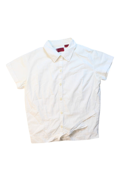 A White Short Sleeve Shirts from Levi's in size 2T for girl. (Front View)