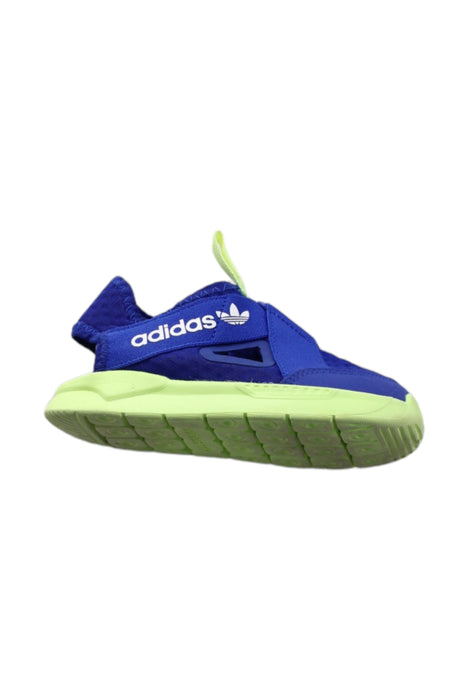 A Blue Sandals from Adidas in size 4T for boy. (Front View)