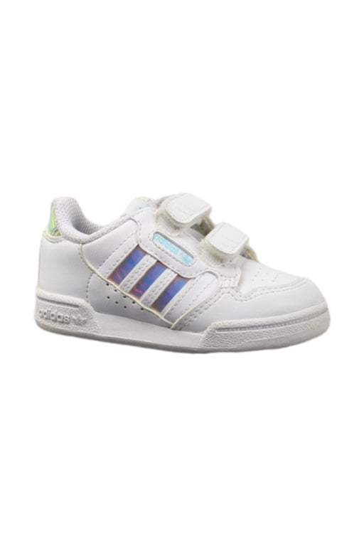 A White Sneakers from Adidas in size 12-18M for boy. (Front View)