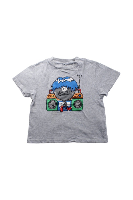 A Grey Short Sleeve T Shirts from Stella McCartney in size 4T for boy. (Front View)