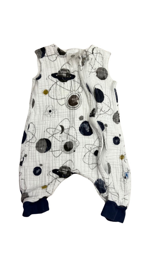 A White Sleepsacs from Little Unicorn in size 6-12M for neutral. (Front View)