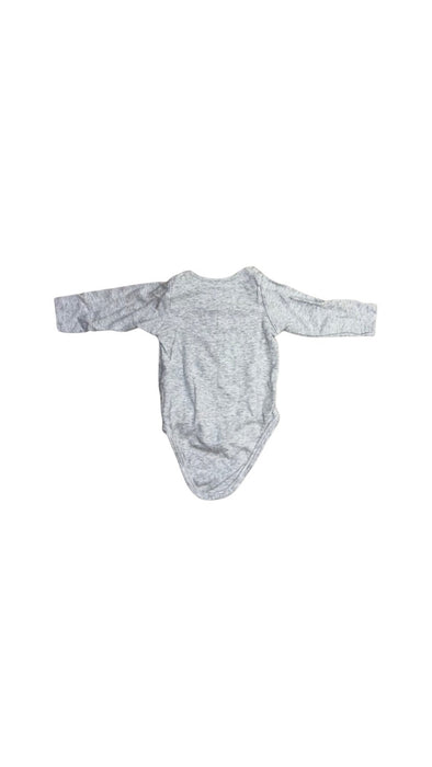 A Grey Long Sleeve Bodysuits from Mori in size 6-12M for neutral. (Back View)