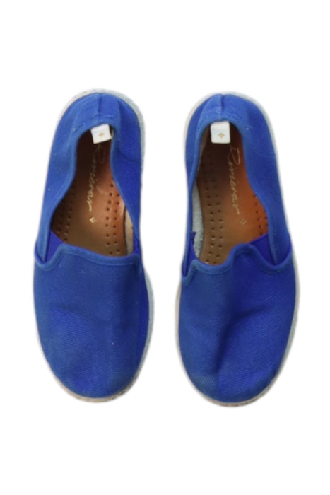 A Blue Slip Ons from Rivieras in size 5T for boy. (Back View)