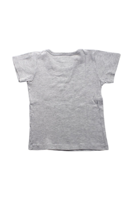 A Grey Short Sleeve T Shirts from Petit Bateau in size 4T for girl. (Back View)