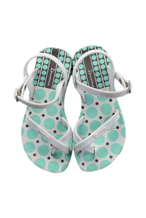 A Green Sandals from Ipanema in size 4T for girl. (Back View)