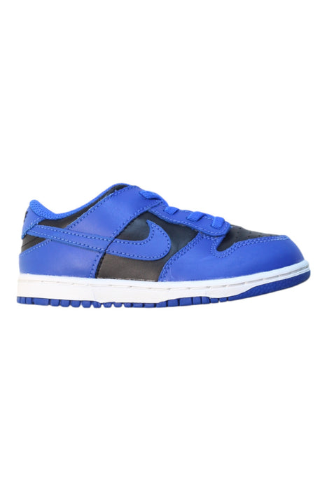 A Blue Sneakers from Nike in size 4T for boy. (Front View)