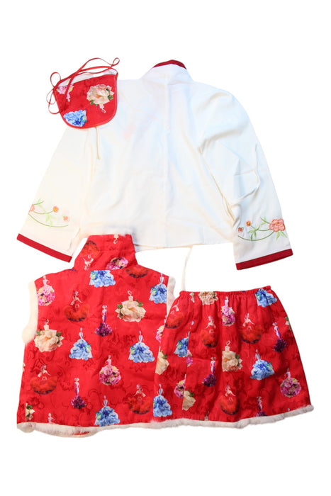 A Red Halloween Costumes from Retykle in size 8Y for girl. (Back View)