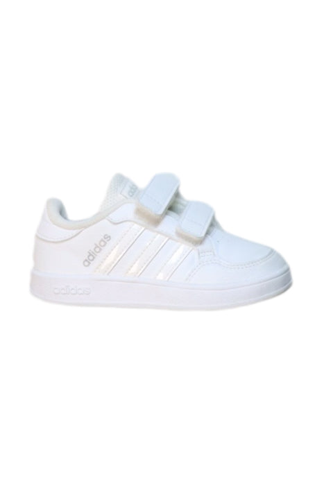 A White Sneakers from Adidas in size 4T for neutral. (Front View)