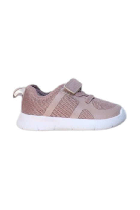 A Pink Sneakers from Clarks in size 6-12M for girl. (Front View)