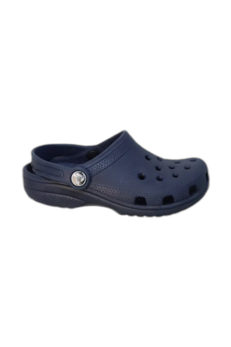 A Navy Slip Ons from Crocs in size 4T for neutral. (Front View)