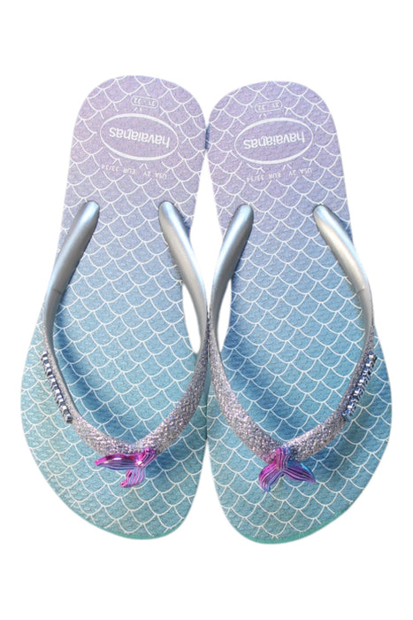 A Blue Flip Flops from Havaianas in size 6T for girl. (Back View)