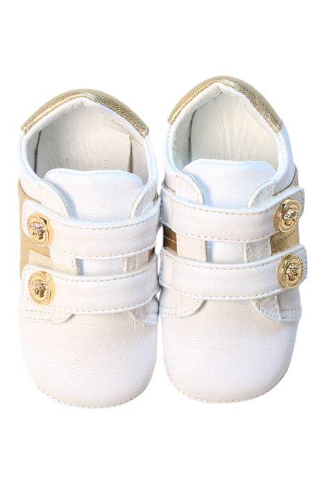 A White Sneakers from Young Versace in size 12-18M for girl. (Back View)