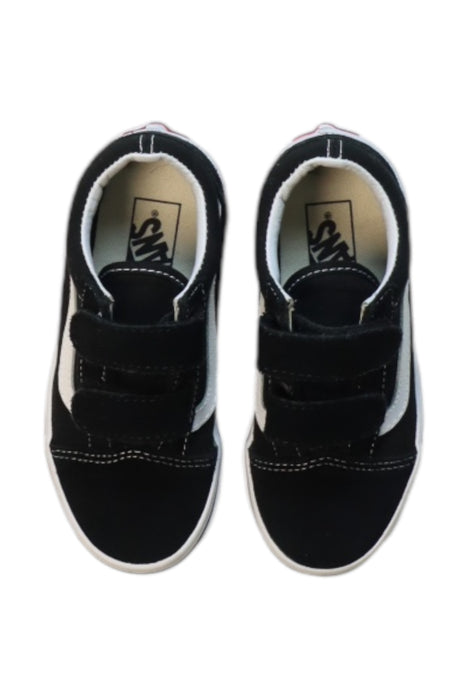 A Black Sneakers from Vans in size 4T for neutral. (Back View)