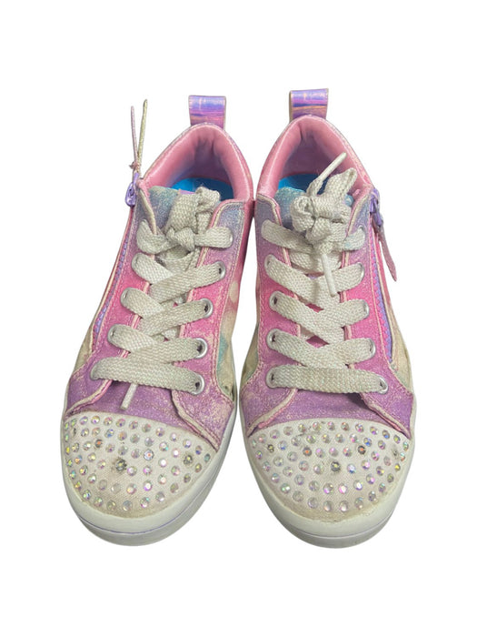 A Pink Sneakers from Skechers in size 7Y for girl. (Back View)