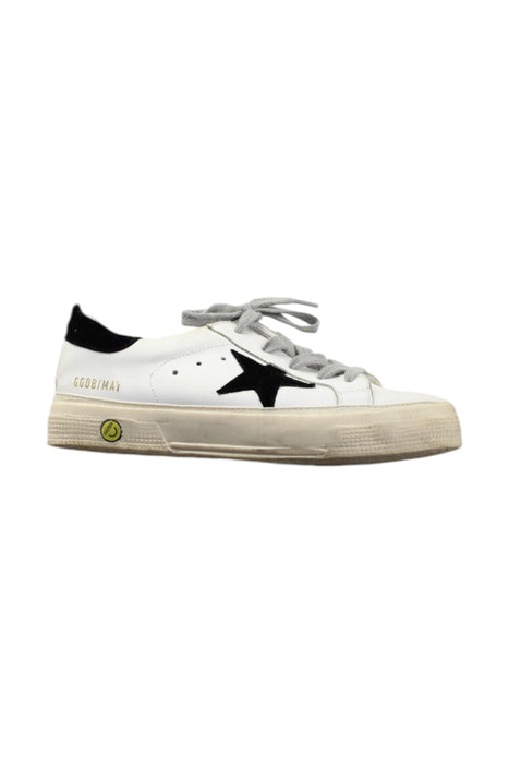 A White Sneakers from Golden Goose in size 10Y for neutral. (Front View)