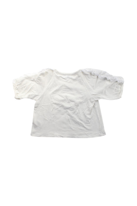 A Ivory Short Sleeve Tops from UNITED ARROWS green label relaxing in size 3T for girl. (Back View)